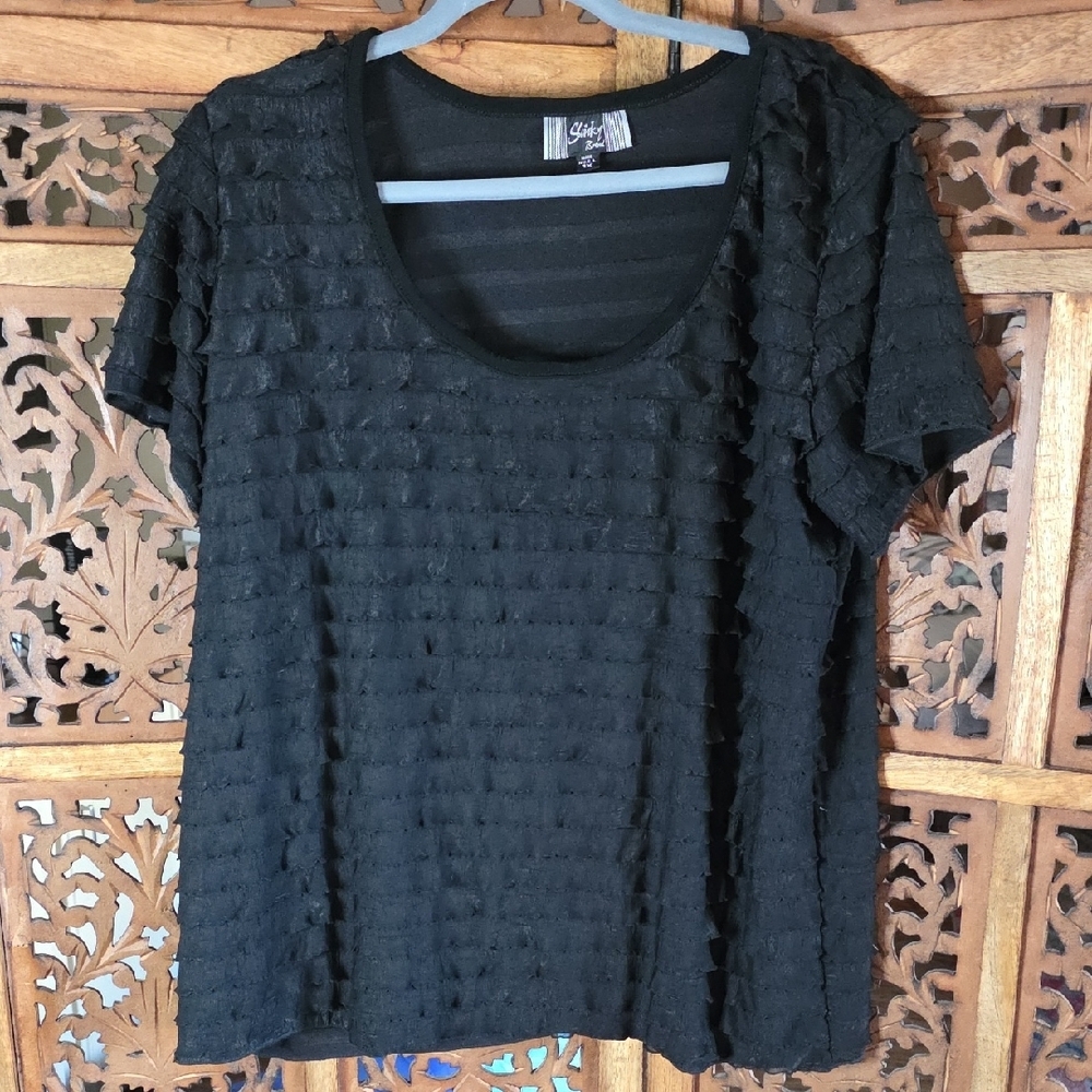 Slinky Brand Black Textured Short Sleeve Top